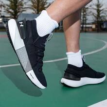 Under Armour Zapatillas deportivas ligeras HOVR Phantom 3 para hombres, zapatillas de running con amortiguación suave - Negro - Ver 6