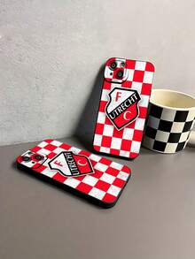 Logotipo del Utrecht FC sobre fondo a cuadros rojos y blancos. Esta elegante funda es compatible con Samsung, Apple, VIVO, OPPO, , Transsion, ,  y Honor. Fabricada en silicona TPU, ofrece protección contra golpes y caídas, además de una sensación superior. Es un regalo ideal para familiares, amigos y seres queridos, y la opción perfecta para San Valentín y Año Nuevo. - Negro - Ver 7