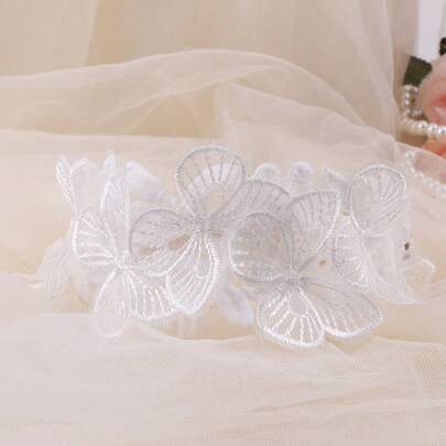 1件蕾丝蝴蝶发箍，新生儿摄影发饰