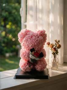 1个手工玫瑰泰迪熊，PVC礼盒包装，适合母亲节、圣诞节、情人节、朋友节、周年纪念日、新娘礼物、生日、毕业典礼、家居装饰、圣诞装饰、房间装饰等场合。 - 彩色 - 查看 5