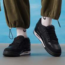 Nike Men's Air Jordan 4RM (AJ4) Sneakers, Low-Top Retro Basketball Shoes - Black - View 3