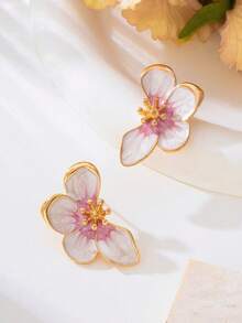 1 Pair Elegant French Retro Versatile Handmade Enamel Gradient Fading Pink & White Half Flower Stud Earrings, Suitable For Beach, Date, Travel, Best Gift For Girlfriend - Pink - View 4