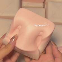 1个慢回弹双面草莓麻糬捏捏乐 - 柔软有嚼劲，甜美口味，可用作解压玩具、圣诞礼物、派对小礼物 - 彩色 - 查看 6