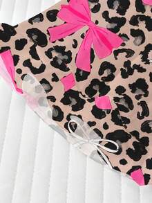 Bộ đồ ngủ tay ngắn họa tiết da báo và nơ dễ thương 2 món cho bé gái, đồ ngủ thường ngày ngọt ngào và thoải mái gồm áo cardigan cổ bẻ và quần short cạp chun, thích hợp mặc hàng ngày, dự tiệc, đi nghỉ mát, có thể giặt máy. - Màu nâu  Mocha - Xem 8