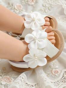 0-18个月婴儿白色凉鞋，男女宝宝夏季凉鞋，高品质中性幼儿户外沙滩鞋 - 白色 - 查看 4