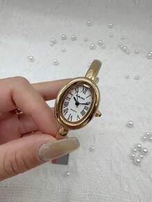 女士腕表，金色表盘，经典椭圆形表壳，罗马数字表盘，适合日常佩戴、商务场合或作为节日礼物。 - 均碼 - 查看 7