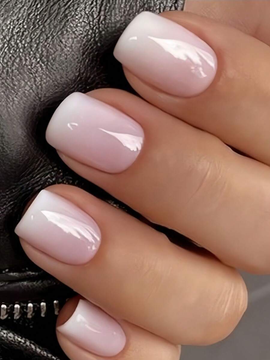 24pcs French Short Square Pink & White Ombre False Nails Set, Full Coverage Removable Manicure Kit, Includes 1pc Adhesive Sticker & 1pc Mini Nail File, Suitable For Daily Wear, Press-On Nails, Nail Art Supplies