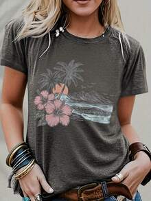 Tropical Sunset And Hibiscus Flower Print Women's Blend T-Shirt - Suitable For Vacation Wear, Casual Summer Beach Style, Fashionable Graphic Blend T-Shirt - 灰色 - 查看 2