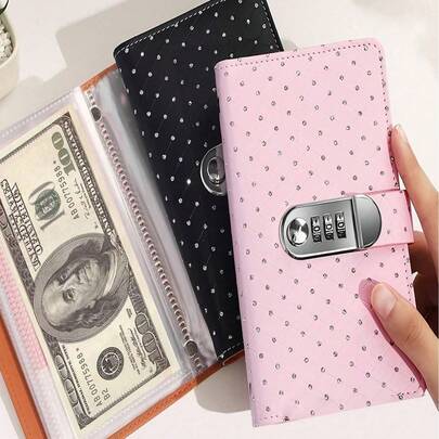 Hucha con estilo femenino. Ofrece 6 opciones de color, con cerradura de combinación antirrobo. Compartimento interior transparente para almacenar dólares estadounidenses directamente, y espacio oculto para monedas y billetes. Este libro de ahorros elegante y colorido es excelente para registrar las finanzas, y también es un excelente regalo de cumpleaños para tu mejor amiga.