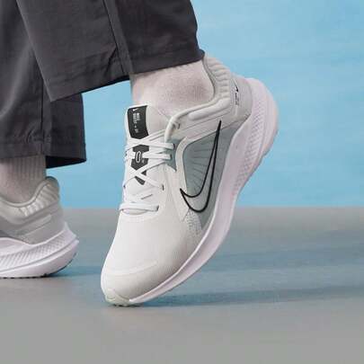  Zapatillas de running ligeras y transpirables NIKE QUEST 5 para hombres DD0204-002