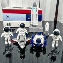 Modelo de juguete de nave espacial de astronauta para niños, modelo de plataforma de lanzamiento de cohete y estación espacial, avión de carga espacial, colección de modelos para niños como regalo de cumpleaños/Halloween/Navidad - Negro - Ver 9