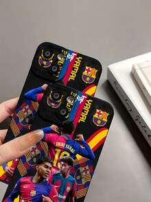 Gráfico de Amine Yamal y el jugador del Barcelona. Esta elegante funda es compatible con Samsung, Apple, VIVO, OPPO, , Transsion, ,  y Honor. Fabricada en silicona TPU, ofrece protección contra golpes y caídas, además de una sensación superior. Es un regalo ideal para familiares, amigos y seres queridos, y una opción perfecta para San Valentín y Año Nuevo. - Negro - Ver 8