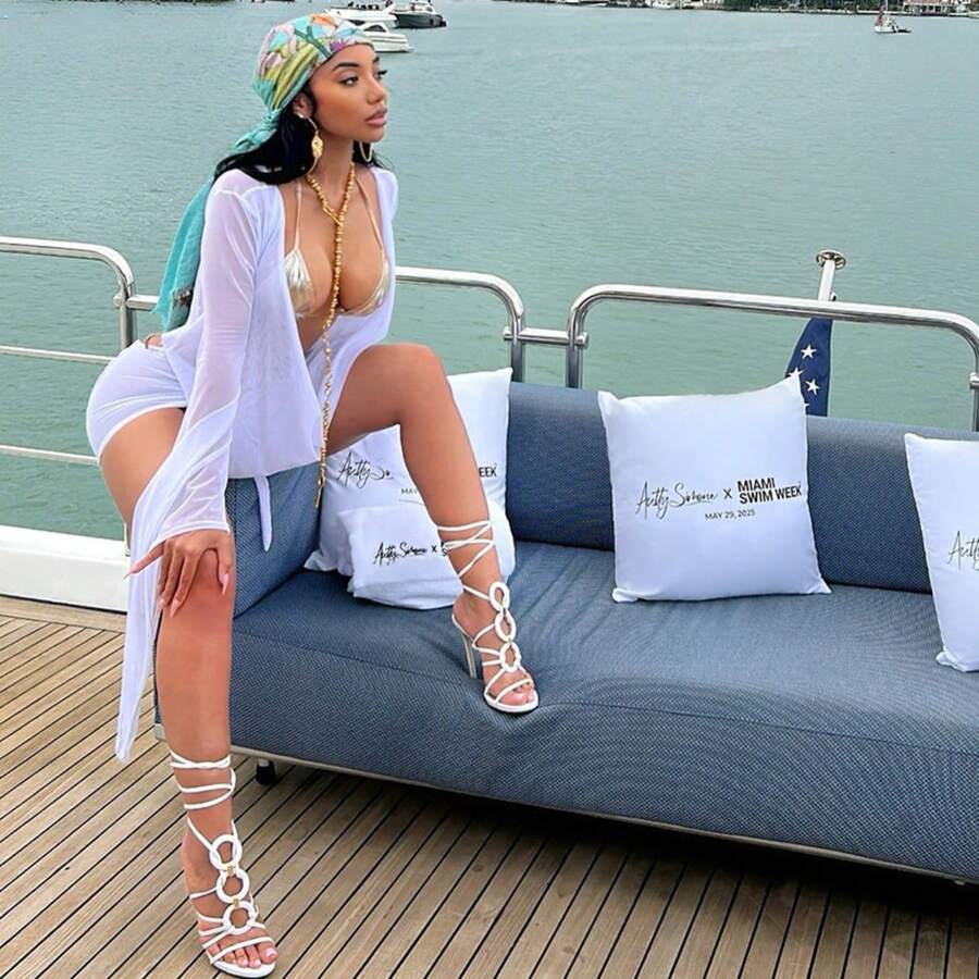 New Women's Dress Mesh V-Neck Long Sleeve Backless A-Line Short Dress - 白色 - 查看 1