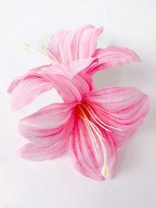 1 pieza Elegante clip para el cabello con flor de lirio, pieza floral versátil para el cabello lateral para mujeres, adecuado para uso diario, ganchos para el cabello, pasadores, hebillas, horquillas, accesorios, verano, vacaciones, viaje - Rosa Fucsia - Ver 2