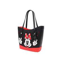 X Crocs Classic Medium Tote |  | Women Top Handle Bags - 多 - 查看 3