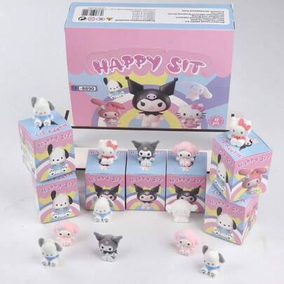 SANRIO 神秘礼盒 - 内含可爱的动漫风格PVC手办，包括小黛西、酷洛米、美乐蒂和肉桂狗！每个礼盒包含1个随机收藏品，是可爱动漫迷的必备之选，可用于装饰汽车仪表盘、家居书架、电脑显示器、桌面和收藏角落！这款礼盒是送给动漫爱好者、盲盒收藏家、动漫迷以及各年龄段朋友的绝佳生日、圣诞节、复活节、万圣节和节日礼物！