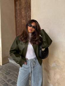 女士复古翻领长袖简约PU皮宽松夹克，女士时尚新款做旧皮夹克，秋季纯色拉链长袖复古PU夹克 - 墨綠色 - 查看 5