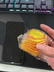 2025 最新款 Needo-H 同款波纹冰块麦芽挤压玩具，减压慢回弹挤压玩具 - 生日礼物、圣诞礼物、派对礼物、最佳礼物（小冰块为半透明，购买前请仔细查看） - 彩色 - 查看 13