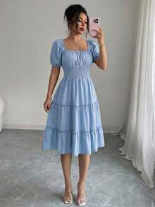 Summer Square Neck Smocked Dress Women's Short Sleeve Ruffle Trim Flounce Hem Solid Color Casual Beach Vacation Midi Dress - 淺藍色 - 查看 2