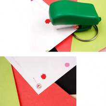 1pc Portable Mini Stapler Keychain - A Cute And Creative File And Document Organization Accessory, Portable Cartoon Mini Stapler Set, Staples, Mini Stapler, Compact Easy-To-Use Mini Stapler, Small Stapler Set, Labor-Saving Stapler, Suitable For Students And Office Use - Mini Stapler - View 9