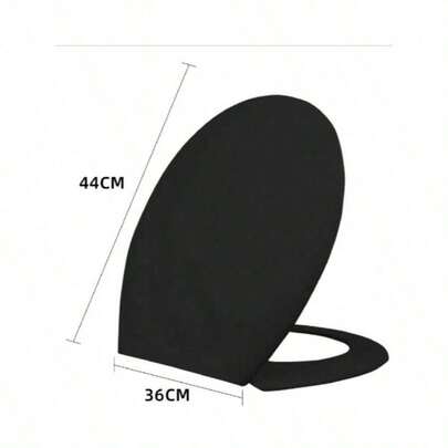 El asiento de inodoro universal que mencionas es un accesorio diseñado para adaptarse a la mayoría de los inodoros estándar, proporcionando comodidad y funcionalidad. Con medidas de 44.5 x 35.2 cm, es importante verificar que estas dimensiones sean compatibles con el inodoro específico donde planeas instalarlo. Generalmente, estos asientos vienen acompañados de todos los accesorios necesarios para su instalación, como bisagras y tornillos, lo que facilita su montaje y asegura un ajuste . Además, suelen estar fabricados con materiales duraderos y fáciles de limpiar, lo que contribuye a su mantenimiento y longevidad. Al elegir un asiento de inodoro universal, es recomendable considerar también características adicionales como el cierre suave o materiales anti
