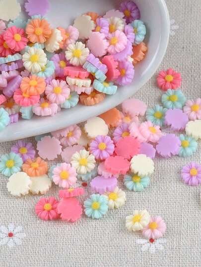 10/50/100 pezzi Ciondolo in resina a forma di margherita color caramella da 1 cm, fiori in resina piatti di colori misti, materiali fai-da-te, adatti per cover di telefono in crema gel, fermagli per capelli, decorazioni per unghie, accessori carini