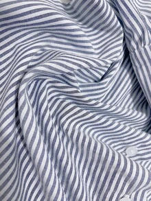 Women's Linen T-Shirt With Frenchy Striped Print, Dropped Shoulder, Buttons And Long Back. - Negro - Ver 3