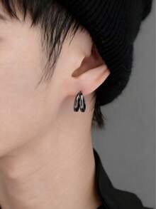 1对男女通用极简黑色夹式耳环，轻巧日常佩戴饰品，斋月和复活节的绝佳礼物 - 黑色 - 查看 2