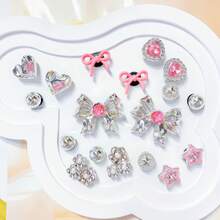 18件套银粉色鞋饰（水钻蝴蝶结、爱心、花簇、星星），可爱学院风，适用于女鞋、凉鞋、拖鞋、花园鞋等DIY装饰，是馈赠佳品。 - 銀粉色 - 查看 2