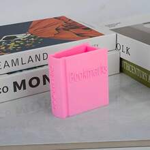 3D 書本造型書籤收納架，給愛書人的創意文具整理桌飾，獨特閱讀配件禮物，適合老師、學生與書迷的完美贈禮 (粉紅色) - 查看 2