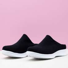 Komplett schwarze Slip-On Schuhe, leichte stoßabsorbierende Lässig Sport Strick Socken Schuhe für Damen, geeignet für Tanzen - Schwarz und Weiss - Übersicht 7