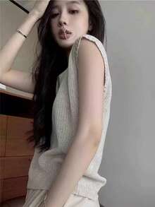 Y6Y - Áo thun ngắn tay dệt kim khoét vai thiết kế độc đáo, áo hai dây nữ mùa hè kiểu dáng thường ngày. - Màu be - Xem 3