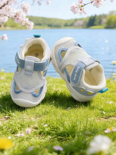 1 Pair Unisex Baby Cartoon Mesh & PU Hook And Loop Design Flat Casual Sports Shoes, Suitable For Spring/Summer