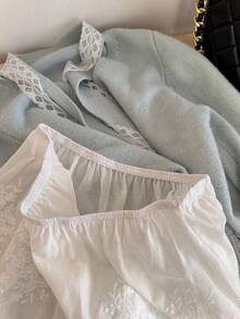 一件芭蕾舞风格蕾丝中长裙，多功能迷你裙，多层设计，可遮盖臀部，防止走光，也可作内衬裙穿着。 - 彩色 - 查看 3