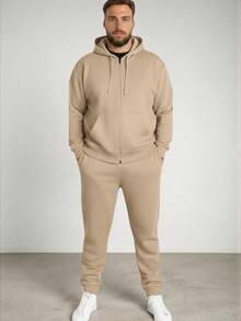 CONJUNTO ECONOMICO CASUAL PARA HOMBRE CON BOLSAS LATERALES CON CAPUCHA AJUSTABLE Y PANTALON TIPO JOGGER - Beis - Ver 1
