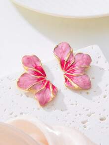 1 Pair Summer Sweet Cute Vacation Style Handmade Enamel Gradient Fading Pink Half Flower Stud Earrings, Fashion Jewelry - Pink - View 2