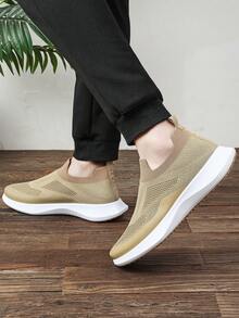 2026新款春夏男鞋，透气网面运动鞋，轻便软底套脚休闲步行鞋 - 棕色 - 查看 5