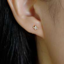 1对S925纯银波西米亚风四叶草锆石耳环，时尚优雅，日常佩戴，女士珠宝礼物，附赠礼盒 - 單人 - 查看 5