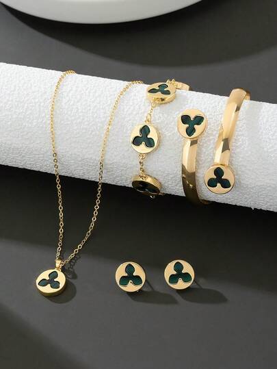 1 Set Women's Jewelry Set Including 1 Necklace With Vintage Geometric Green Clover Pendant, 1 Pair Earrings, 1 Bracelet, 1 Bangle, Luxury Elegant