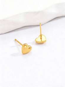 1 Pair Minimalist Heart Shaped Metal Stud Earrings - Yellow Gold - View 4