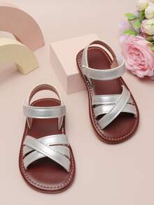 1双银色女童平底凉鞋，露趾舒适百搭魔术贴沙滩鞋，儿童鞋履 - 銀色 - 查看 3