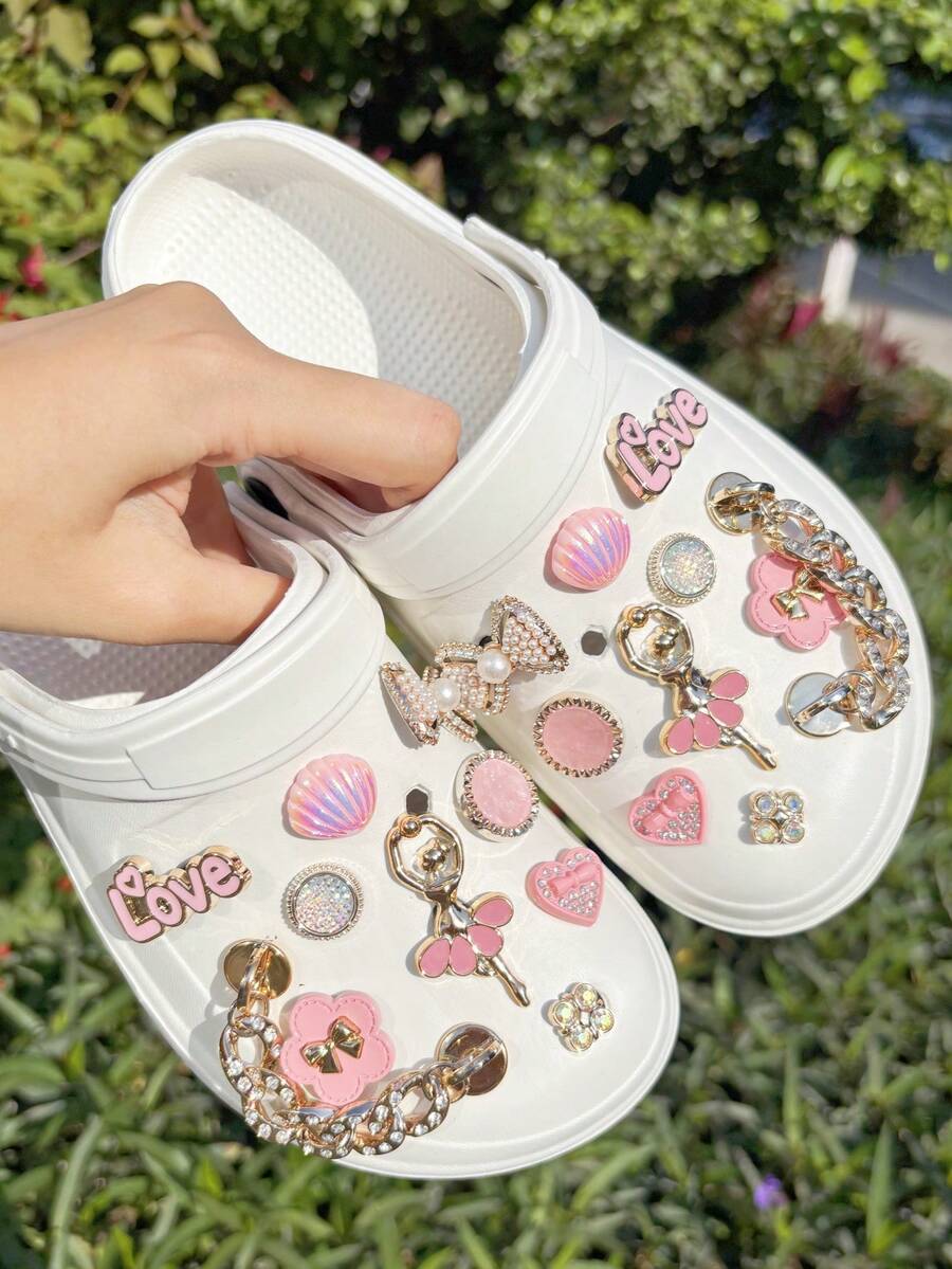 20pcs Gold Tone Shoe Decorations, Gold Chain Shoe Accessories, Rhinestone Shoe Decor Set, Shoe Flowers, Shoe Decorations, Fashionable DIY Shoe Accessories, Suitable As Holiday Gifts - Gold - View 1