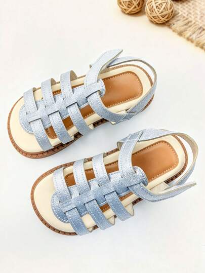 1 Pair Silver Children's Sandals, Girls' Flat Sandals, Hook And Loop Closure, Multi-Strap Silver Glitter Woven Design, Suitable For Summer Casual, Banquet, Party, Wedding, Vacation