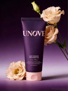 Unove 深层修护发膜（花香型），320毫升/10.82液盎司。富含蛋白质和高浓度滋养成分，深入填充因烫染造成的受损毛鳞片层，改善干燥、分叉和断裂问题。增强秀发弹性和光泽，令秀发柔软顺滑，并散发持久花香。 - 花香髮膜 - 查看 3
