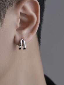 1对男女通用极简黑色夹式耳环，轻巧日常佩戴饰品，斋月和复活节的绝佳礼物 - 黑色 - 查看 3