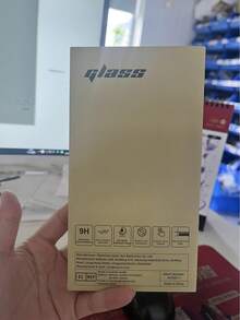 三片装全覆盖透明防裂钢化玻璃屏幕保护膜，超清晰透明，9H硬度，防刮耐磨，易于安装，兼容手机壳，适用于 17 Pro/17 Pro Max/17 Air/17/16 Pro/16 Pro Max/16 Plus/16/15 Pro Max/15 Plus/15 Pro/15/14 Pro Max/14 Plus/14 Pro/14/13 Pro Max/13 Pro/13 Mini/12 Pro Max/12 Pro/12/11 Pro Max/11 Pro/11，是开学季送给同学和朋友的最佳礼物 - 彩色 - 查看 7