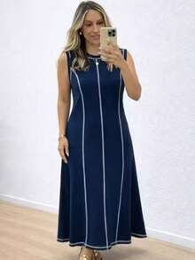 Premium Fabric Sweatshirt Dress With Beautiful Stitching Details. - 藍色 - 查看 3