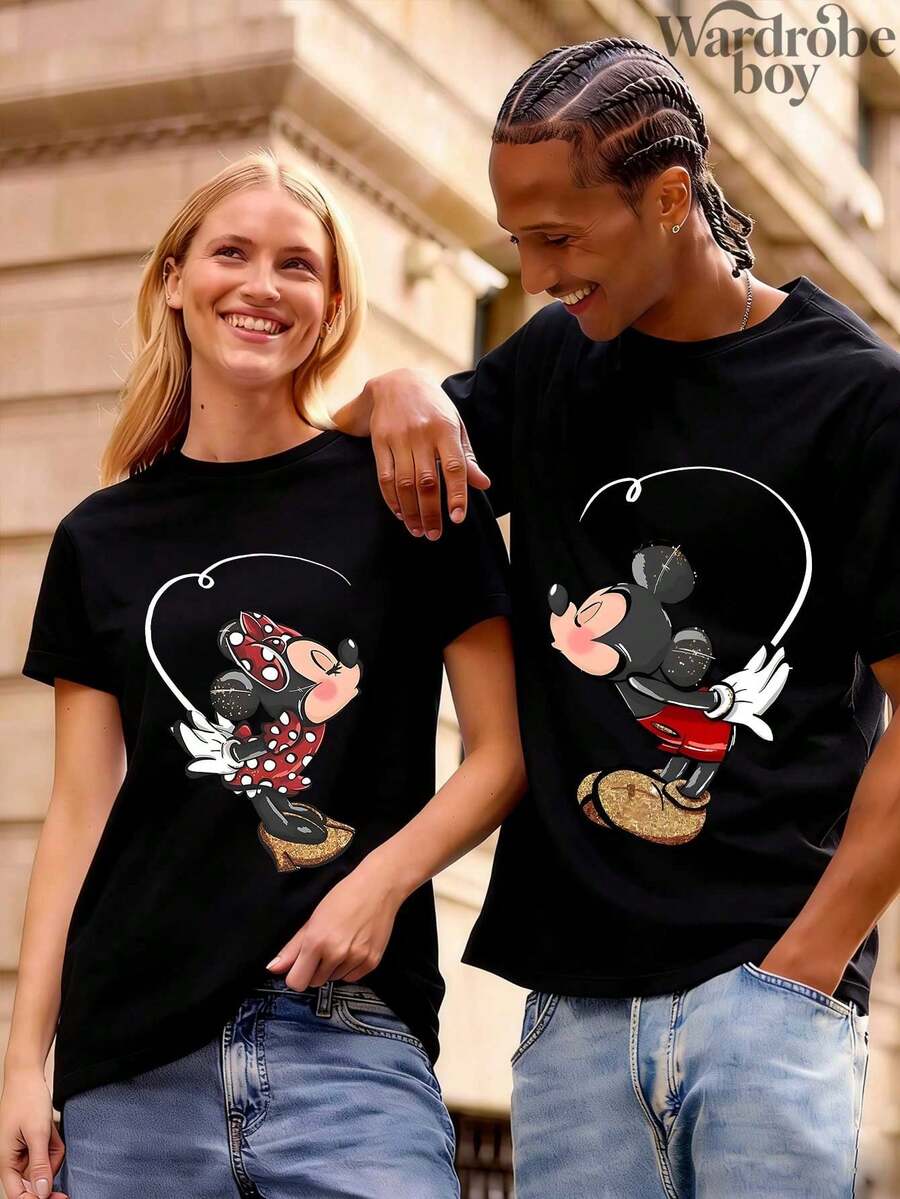 1PC Disney Printed T-Shirt,Mickey And Minnie Couple Outfits T-Shirt,Unisex,High-Quality Pure Cotton T-Shirt,Suitable For All Seasons, Comfortable And Breathable| Exquisite Design | The Best Choice For Giving Gifts - 女款黑色 - 查看 1