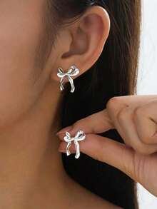 1 par de aretes elegantes y minimalistas con forma geométrica de lazo - pendientes de lazo - Ver 6