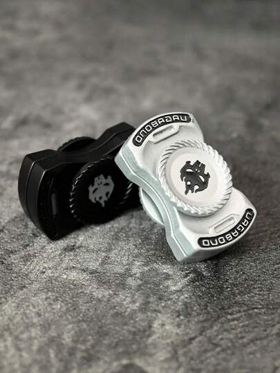 eyekan 三合一EDC触感滑动口袋小工具，紧凑型金属桌面装饰品，旋转顺滑，便携式日常携带工具，适用于办公室、家庭、旅行、等候等场合，是送给朋友和同事的理想礼物。